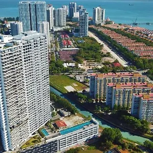 The Landmark Seaview Netflix By Blue Sky Holidays George Town