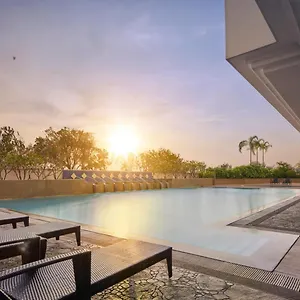 5* فندق إيفرغرين لوريل بينانغ