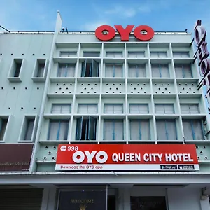 Hotel Super Oyo 998 Queen, George Town