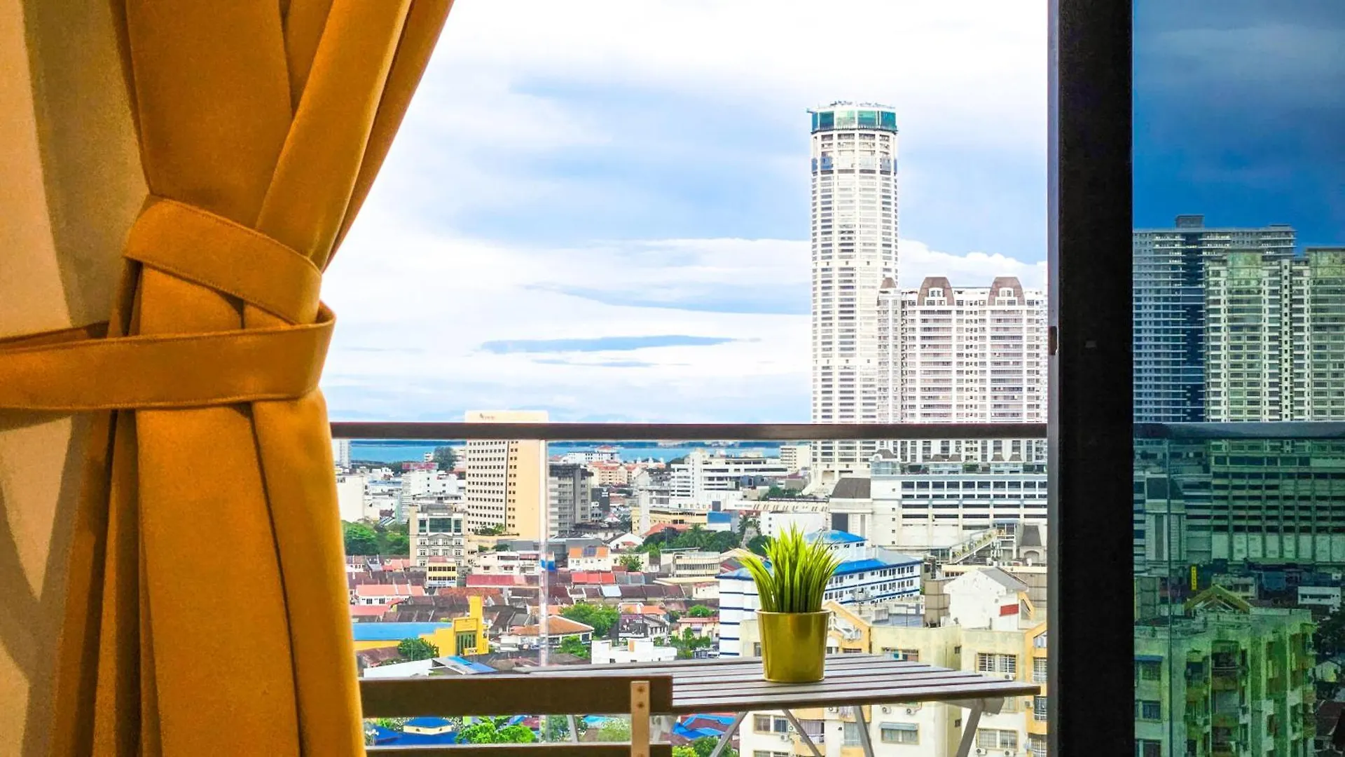 Beacon Executive Suite By Ngn - Georgetown Penang Apartment